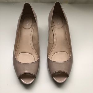 Calvin Klein Peep Toe Flats Nude